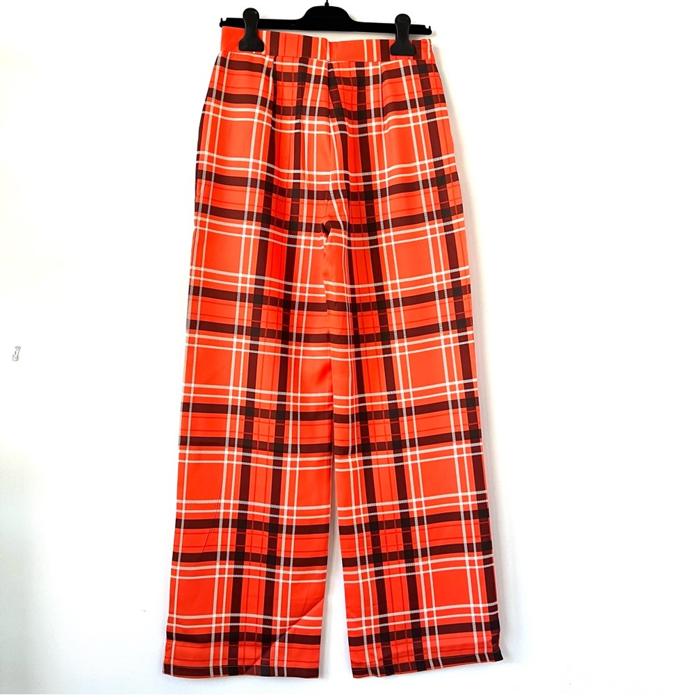 FHQ Collection Trendy Plaid Pants in Orange and Brown - Picture 5 of 9